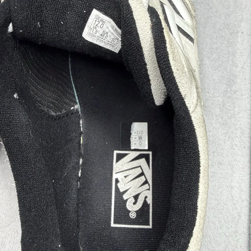 Vans Upland Marshmallow White Black Suede Sneakers Men's Size 12 Chunky 90s